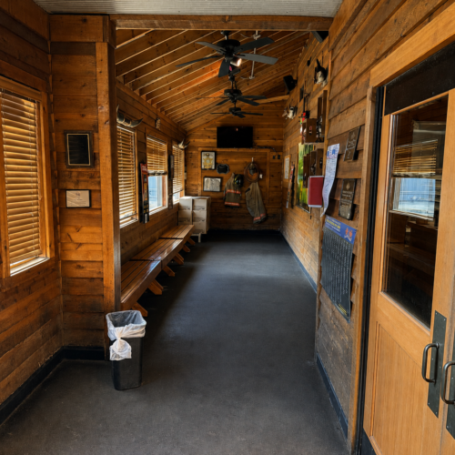 Before photos of the Texas Roadhouse to-go room in Gainesville, Georgia, prior to the ongoing restaurant remodel by VMC Facilities